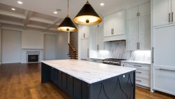 Easton_19jpg_1024