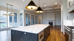 Easton_21jpg_1024