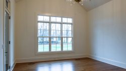 Easton_23jpg_1024
