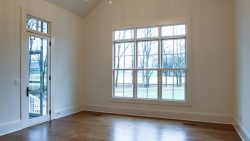 Easton_24jpg_1024
