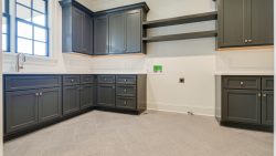 Address: 1414 amesbury ln franklin
Agent: ali davis
Photographer: Steve Harman for Showcase Photographers