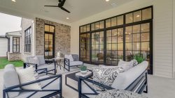 Address: 1414 amesbury ln franklin
Agent: ali davis
Photographer: Steve Harman for Showcase Photographers