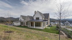 Address: 1414 amesbury ln franklin
Agent: allison davis
Photographer: Steve Harman for Showcase Photographers