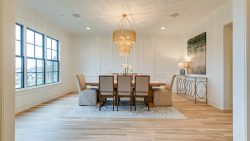 Address: 1414 amesbury ln franklin
Agent: ali davis
Photographer: Steve Harman for Showcase Photographers