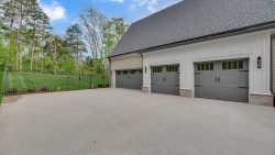 Melrose - 05 - Garages