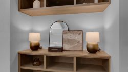 Melrose - 15 - Built-ins